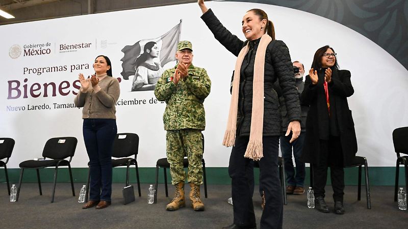 La presidenta estuvo acompañada del secretario de educación Mario Delgado Carrillo